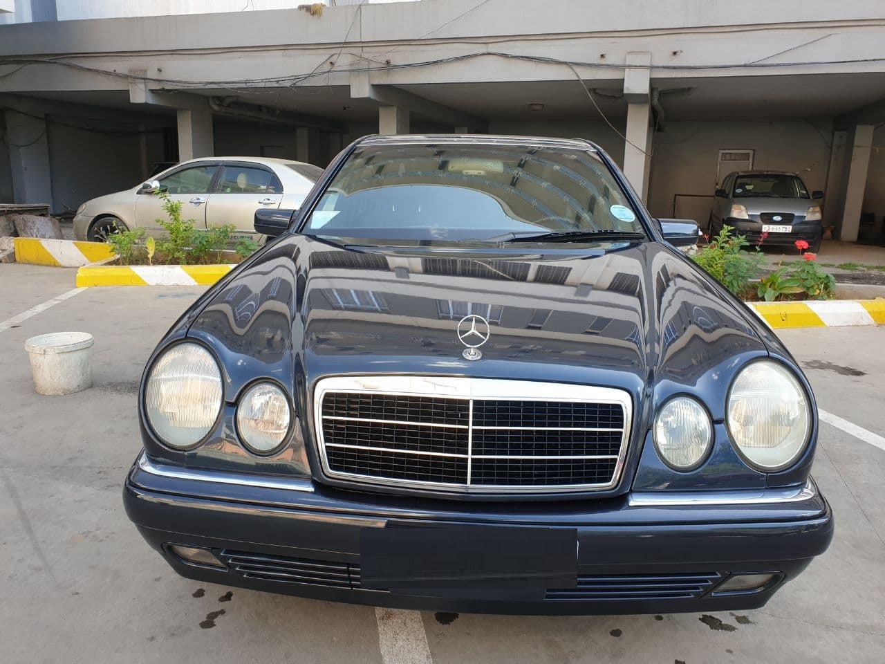 Mercedes-Benz E220 1999-2002(smiley face)